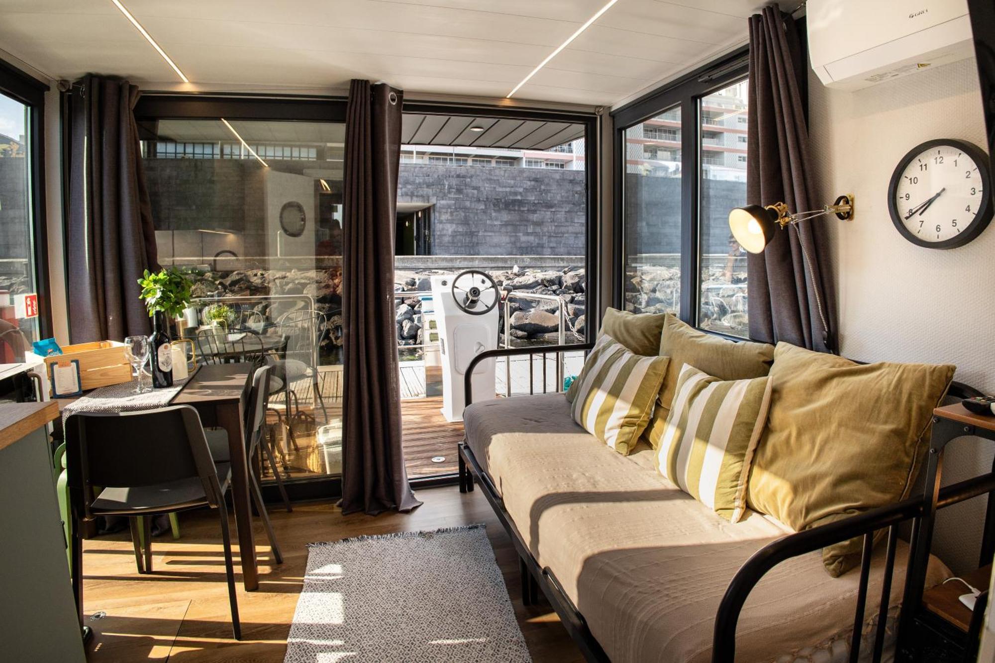 The Homeboat Company Ponta Delgada-Acores Ngoại thất bức ảnh
