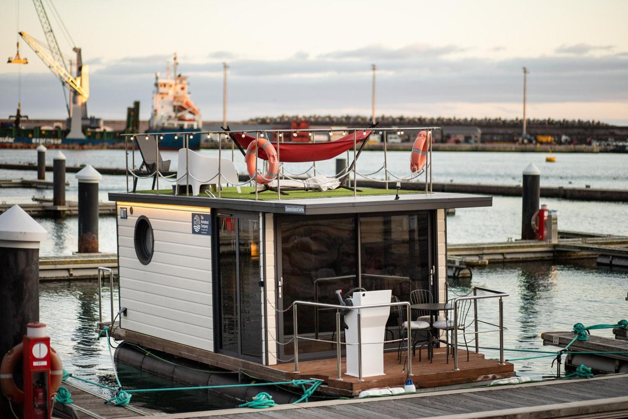 The Homeboat Company Ponta Delgada-Acores Ngoại thất bức ảnh